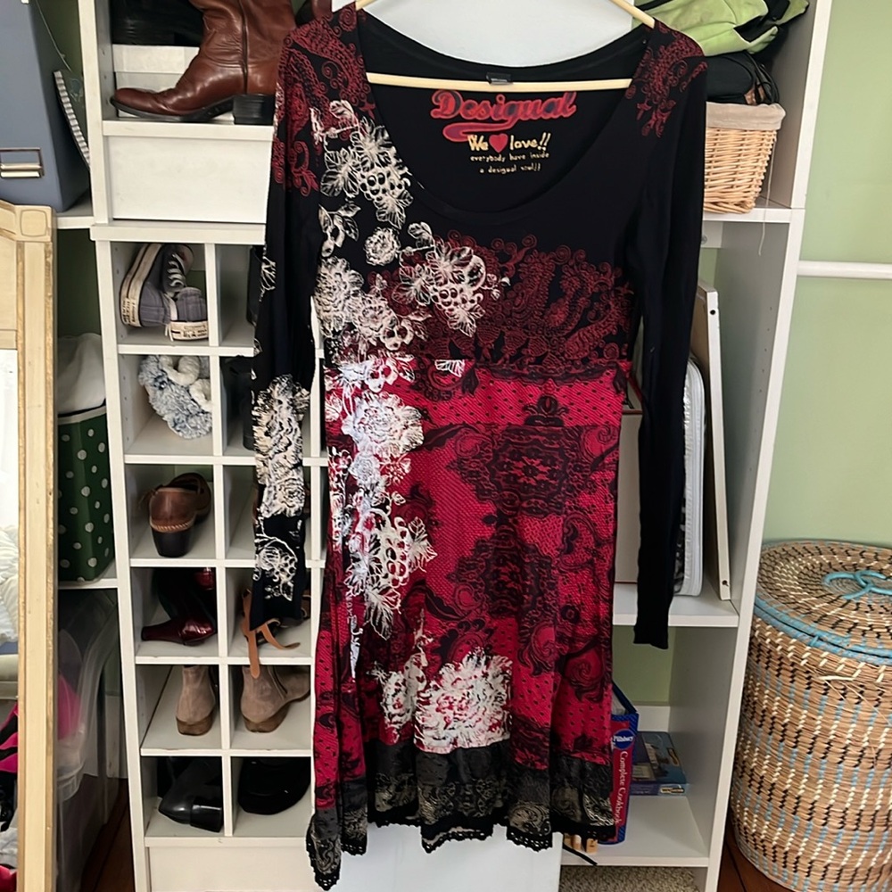 Desigual dress perfect for the holidays. Size M
